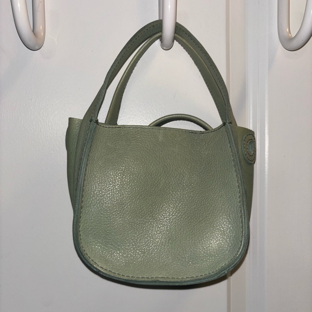 Madewell | The Micro Sydney Crossbody Bag in Leather